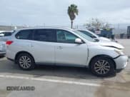 ✅ 2015 Nissan Pathfinder S • VIN: 5N1AR2MN2FC643352 • Lot: 42065631. Listed on IAAI with 82,725 mi. Free auction sales archive from the USA and detailed vehicle history report at DreamBid. Image 12.