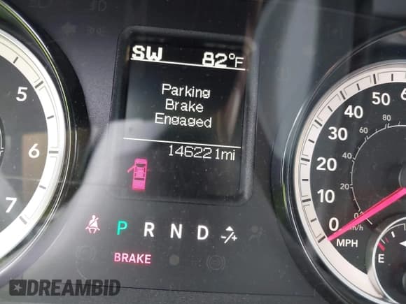 ✅ 2017 Ram 1500 SLT • VIN: 1C6RR7GG3HS663434 • Lot: 41696570. Wystawiony na IAAI z przebiegiem 146 221 mil. Bezpłatny archiwum sprzedaży aukcyjnych z USA i szczegółowy raport historii pojazdu na DreamBid. Zdjęcie 7.