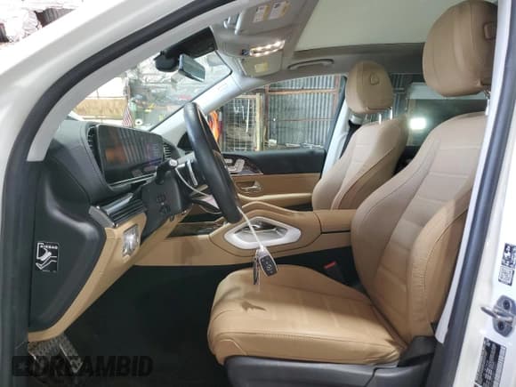 ✅ 2024 Mercedes-Benz GLS 580 • VIN: 4JGFF8FE6RB133451 • Лот: 53698435. Опубликован ранее на Copart с пробегом 6 517 миль. Бесплатный доступ к архиву аукционных продаж из США и подробный отчёт об истории автомобиля на DreamBid. Изображение 7.