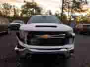 2025 Chevrolet Silverado 2500HD LT z VIN 2GC4KNEY8S1140523, wystawiony jako Copart lot #86786685 z przebiegiem 310 mil mil oraz Szkoda całkowita • Salvage title. Historia ofert i sprzedaży dostępna na DreamBid. Obrazek 5.