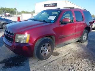 2007 Chevrolet Tahoe LS с VIN 1GNEC13JX7R143932, выставлен на аукционе IAAI как лот 43470747 с пробегом 369 377 миль миль и . История ставок и продаж доступна на DreamBid. Изображение 2.
