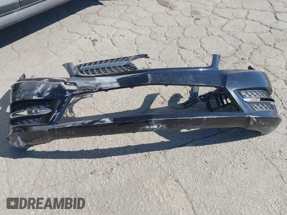 ✅ 2014 Mercedes-Benz C 250 Sport • VIN: WDDGF4HB9EG254966 • Lot: 43274146. Wystawiony na IAAI z przebiegiem 139 244 mil. Bezpłatny archiwum sprzedaży aukcyjnych z USA i szczegółowy raport historii pojazdu na DreamBid. Zdjęcie 12.