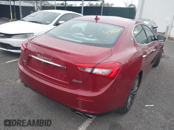 ✅ 2017 Maserati Ghibli S Q4 • VIN: ZAM57RTS5H1247342 • Lot: 43806517. Listed on IAAI with 20,401 mi. Free auction sales archive from the USA and detailed vehicle history report at DreamBid. Image 4.