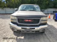 ✅ 2007 GMC Sierra 2500HD SLE1 • VIN: 1GTHK29U37E195460 • Лот: 81144415. Опубликован ранее на Copart с пробегом 250 580 миль. Бесплатный доступ к архиву аукционных продаж из США и подробный отчёт об истории автомобиля на DreamBid. Изображение 5.