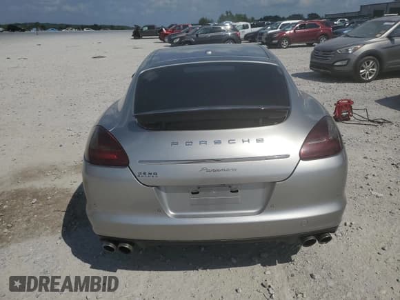 ✅ 2012 Porsche Panamera • VIN: WP0AA2A74CL013085 • Лот: 66876105. Опубликован ранее на Copart с пробегом 113 242 миль. Бесплатный доступ к архиву аукционных продаж из США и подробный отчёт об истории автомобиля на DreamBid. Изображение 6.