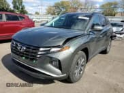 ✅ 2022 Hyundai Tucson Blue • VIN: KM8JBCA10NU013706 • Lot: 75915214. Wystawiony na Copart z przebiegiem 39 342 mil. Bezpłatny archiwum sprzedaży aukcyjnych z USA i szczegółowy raport historii pojazdu na DreamBid. Zdjęcie 12.