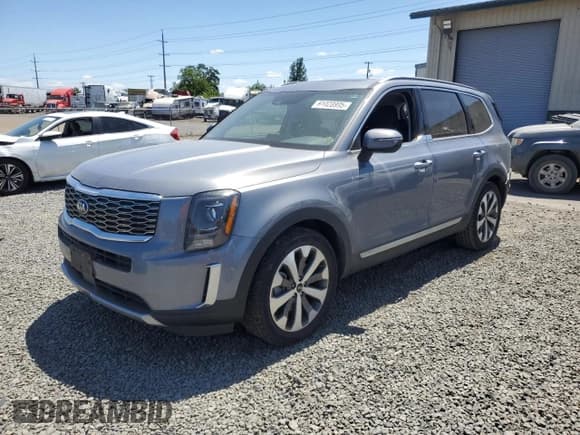 ✅ 2020 Kia Telluride S • VIN: 5XYP6DHC1LG017679 • Lot: 61028995. Listed on Copart with 35,743 mi. Free auction sales archive from the USA and detailed vehicle history report at DreamBid. Image 1.