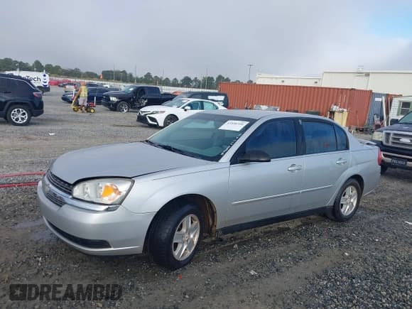 ✅ 2005 Chevrolet Malibu LS • VIN: 1G1ZT548X5F153851 • Lot: 43556340. Listed on IAAI with 215,130 mi. Free auction sales archive from the USA and detailed vehicle history report at DreamBid. Image 2.