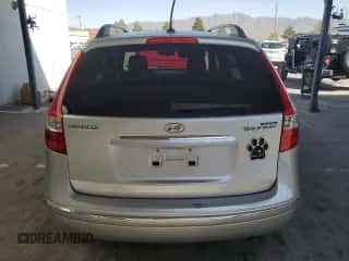 2010 Hyundai Elantra SE z VIN KMHDC8AE7AU055228, wystawiony jako Copart lot #73850324 z przebiegiem 88 407 mil mil oraz Szkoda całkowita • Salvage title. Historia ofert i sprzedaży dostępna na DreamBid. Obrazek 6.