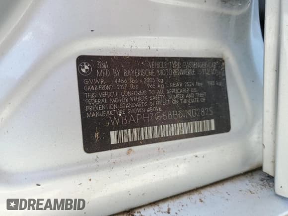 ✅ 2011 BMW 3 Series 328i • VIN: WBAPH7G58BNN02825 • Lot: 60466725. Listed on Copart with 149,393 mi. Free auction sales archive from the USA and detailed vehicle history report at DreamBid. Image 13.