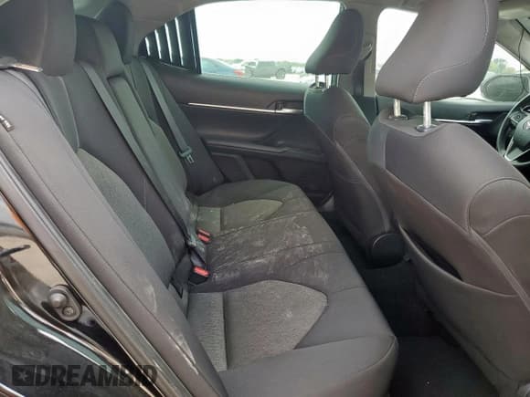 ✅ 2023 Toyota Camry LE • VIN: 4T1R11AK3PU834644 • Lot: 82347785. Wystawiony na Copart z przebiegiem 58 461 mil. Bezpłatny archiwum sprzedaży aukcyjnych z USA i szczegółowy raport historii pojazdu na DreamBid. Zdjęcie 10.