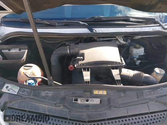 ✅ 2016 Mercedes-Benz Sprinter Cargo EXT • VIN: WD3PE8DD1GP248748 • Лот: 41700424. Опубликован ранее на IAAI с пробегом 159 128 миль. Бесплатный доступ к архиву аукционных продаж из США и подробный отчёт об истории автомобиля на DreamBid. Изображение 10.