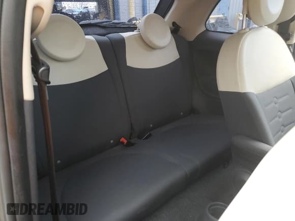 ✅ 2013 FIAT 500 Pop • VIN: 3C3CFFAR9DT754345 • Lot: 88133105. Listed on Copart with 111,622 mi. Free auction sales archive from the USA and detailed vehicle history report at DreamBid. Image 10.