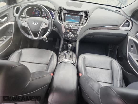 ✅ 2015 Hyundai Santa Fe • VIN: 5XYZW4LA4FG245503 • Lot: 85536545. Wystawiony na Copart z przebiegiem 189 243 mil. Bezpłatny archiwum sprzedaży aukcyjnych z USA i szczegółowy raport historii pojazdu na DreamBid. Zdjęcie 8.