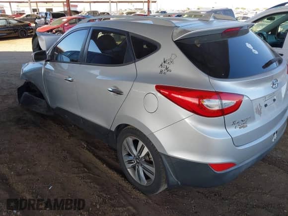 2015 Hyundai Tucson SE с VIN KM8JU3AG9FU988060, выставлен на аукционе IAAI как лот 43597545 с пробегом Не указан миль и . История ставок и продаж доступна на DreamBid. Изображение 3.