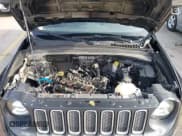 ✅ 2017 Jeep Renegade Sport • VIN: ZACCJAAHXHPG09784 • Lot: 41891869. Listed on IAAI with 92,798 mi. Free auction sales archive from the USA and detailed vehicle history report at DreamBid. Image 10.