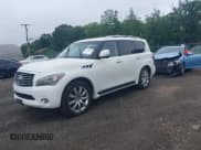 ✅ 2011 Infiniti QX56 8-passenger • VIN: JN8AZ2NC3B9303155 • Lot: 42515674. Wystawiony na IAAI z przebiegiem 177 478 mil. Bezpłatny archiwum sprzedaży aukcyjnych z USA i szczegółowy raport historii pojazdu na DreamBid. Zdjęcie 2.