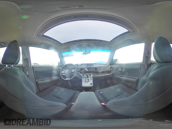 ✅ 2011 Scion xB • VIN: JTLZE4FE0B1137525 • Лот: 70867855. Опубликован ранее на Copart с пробегом 141 806 миль. Бесплатный доступ к архиву аукционных продаж из США и подробный отчёт об истории автомобиля на DreamBid. Изображение 13.