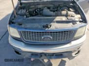 ✅ 2001 Ford Expedition Eddie Bauer • VIN: 1FMFU18L71LA73686 • Lot: 50629845. Listed on Copart with 143,627 mi. Free auction sales archive from the USA and detailed vehicle history report at DreamBid. Image 13.