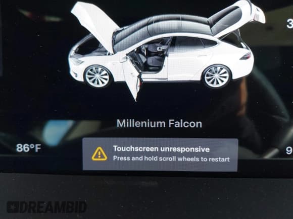 ✅ 2013 Tesla Model S Performance • VIN: 5YJSA1CP3DFP05886 • Lot: 43369959. Wystawiony na IAAI z przebiegiem 154 931 mil. Bezpłatny archiwum sprzedaży aukcyjnych z USA i szczegółowy raport historii pojazdu na DreamBid. Zdjęcie 20.