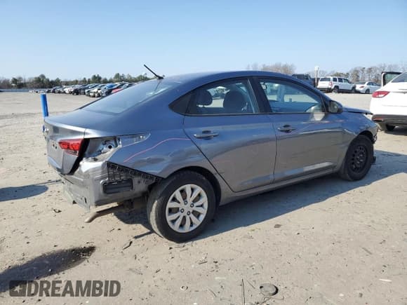 ✅ 2020 Hyundai Accent SE • VIN: 3KPC24A6XLE113855 • Лот: 43426135. Опубликован ранее на Copart с пробегом 118 399 миль. Бесплатный доступ к архиву аукционных продаж из США и подробный отчёт об истории автомобиля на DreamBid. Изображение 3.