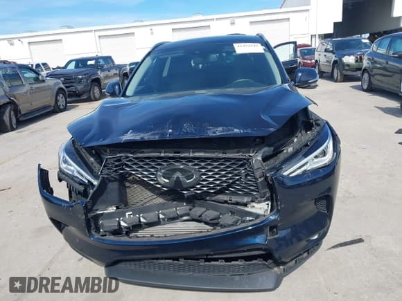 ✅ 2019 Infiniti QX50 Essential • VIN: 3PCAJ5M1XKF131104 • Lot: 41452545. Wystawiony na IAAI z przebiegiem 113 271 mil. Bezpłatny archiwum sprzedaży aukcyjnych z USA i szczegółowy raport historii pojazdu na DreamBid. Zdjęcie 11.