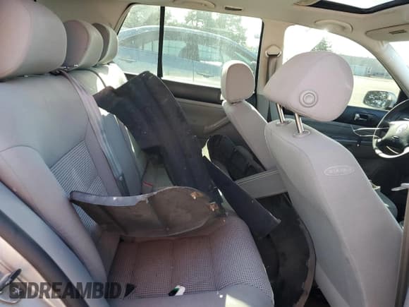 ✅ 2004 Volkswagen Golf GLS • VIN: 9BWGL61J344032445 • Lot: 92429605. Wystawiony na Copart z przebiegiem 91 688 mil. Bezpłatny archiwum sprzedaży aukcyjnych z USA i szczegółowy raport historii pojazdu na DreamBid. Zdjęcie 10.