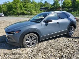 ✅ 2021 Mazda CX-30 Premium • VIN: 3MVDMBDL3MM307699 • Lot: 58016134. Wystawiony na Copart z przebiegiem 32 867 mil. Bezpłatny archiwum sprzedaży aukcyjnych z USA i szczegółowy raport historii pojazdu na DreamBid. Zdjęcie 1.