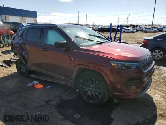 ✅ 2022 Jeep Compass High Altitude • VIN: 3C4NJDCB4NT170542 • Lot: 51275985. Listed on Copart with 39,746 mi. Free auction sales archive from the USA and detailed vehicle history report at DreamBid. Image 4.