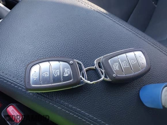 ✅ 2016 Hyundai Tucson Limited • VIN: KM8J33A26GU197249 • Лот: 43669243. Опубликован ранее на IAAI с пробегом 120 722 миль. Бесплатный доступ к архиву аукционных продаж из США и подробный отчёт об истории автомобиля на DreamBid. Изображение 11.