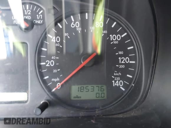 ✅ 2000 Volkswagen EuroVan • VIN: WV2MH4703YH022435 • Lot: 42106304. Listed on IAAI with 185,376 mi. Free auction sales archive from the USA and detailed vehicle history report at DreamBid. Image 7.