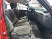 ✅ 2005 Chevrolet Silverado 2500HD Work Truck • VIN: 1GCHK24U85E248335 • Lot: 67031655. Wystawiony na Copart z przebiegiem 214 759 mil. Bezpłatny archiwum sprzedaży aukcyjnych z USA i szczegółowy raport historii pojazdu na DreamBid. Zdjęcie 7.