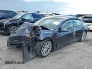 ✅ 2023 Tesla Model 3 • VIN: 5YJ3E1EA4PF670300 • Lot: 43115725. Wystawiony na IAAI z przebiegiem 24 032 mil. Bezpłatny archiwum sprzedaży aukcyjnych z USA i szczegółowy raport historii pojazdu na DreamBid. Zdjęcie 2.