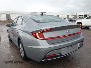 2023 Hyundai Sonata SE with VIN KMHL24JA7PA271143, listed as a IAAI auction lot 43034492 with 14,232 mi miles and . Bid and sale history available at DreamBid. Image 3.