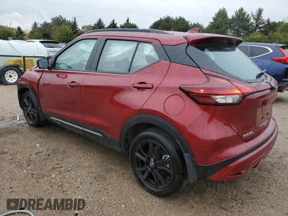 ✅ 2024 Nissan Kicks SR • VIN: 3N1CP5DV9RL572294 • Lot: 85380825. Wystawiony na Copart z przebiegiem 11 762 mil. Bezpłatny archiwum sprzedaży aukcyjnych z USA i szczegółowy raport historii pojazdu na DreamBid. Zdjęcie 2.