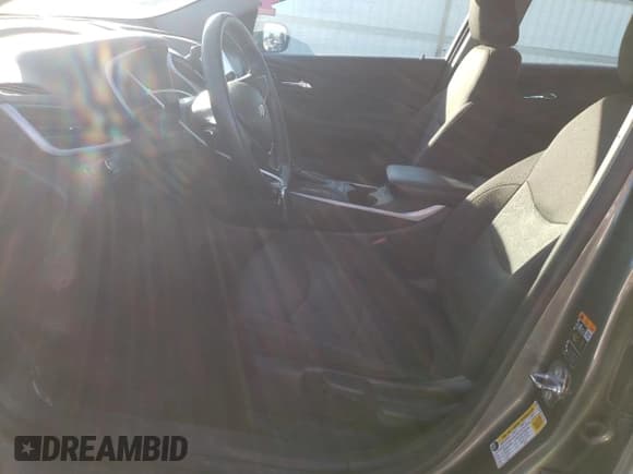 ✅ 2017 Chevrolet Volt LT • VIN: 1G1RC6S5XHU211696 • Lot: 71129653. Wystawiony na Copart z przebiegiem 86 407 mil. Bezpłatny archiwum sprzedaży aukcyjnych z USA i szczegółowy raport historii pojazdu na DreamBid. Zdjęcie 7.