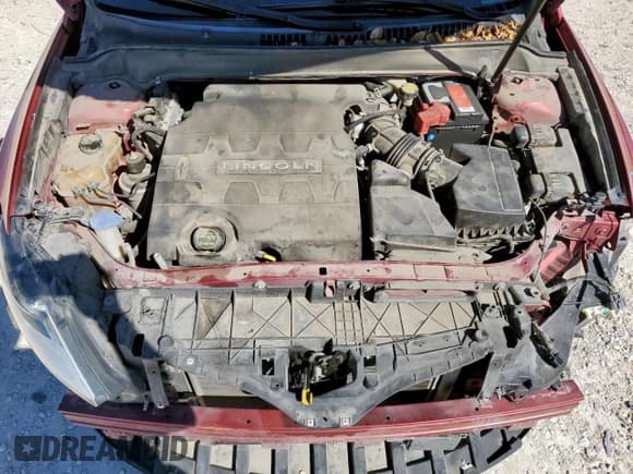 ✅ 2016 Lincoln MKZ • VIN: 3LN6L2GK8GR611937 • Lot: 91120385. Wystawiony na Copart z przebiegiem 141 744 mil. Bezpłatny archiwum sprzedaży aukcyjnych z USA i szczegółowy raport historii pojazdu na DreamBid. Zdjęcie 11.