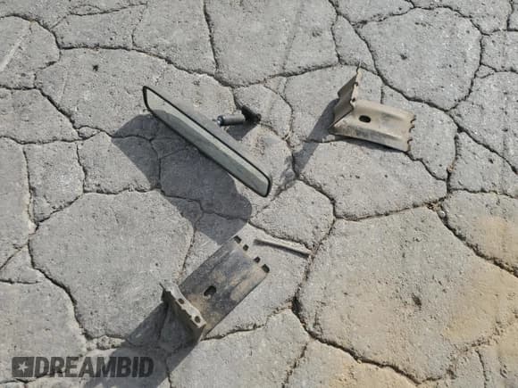 ✅ 2007 Chevrolet Silverado 1500 Work Truck • VIN: 1GCEC14X27Z171509 • Лот: 85854915. Опубликован ранее на Copart с пробегом 318 366 миль. Бесплатный доступ к архиву аукционных продаж из США и подробный отчёт об истории автомобиля на DreamBid. Изображение 12.