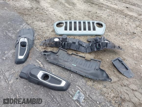 ✅ 2023 Jeep Wrangler Sahara • VIN: 1C4HJXEG5PW511502 • Lot: 43383510. Listed on IAAI with 24,169 mi. Free auction sales archive from the USA and detailed vehicle history report at DreamBid. Image 12.