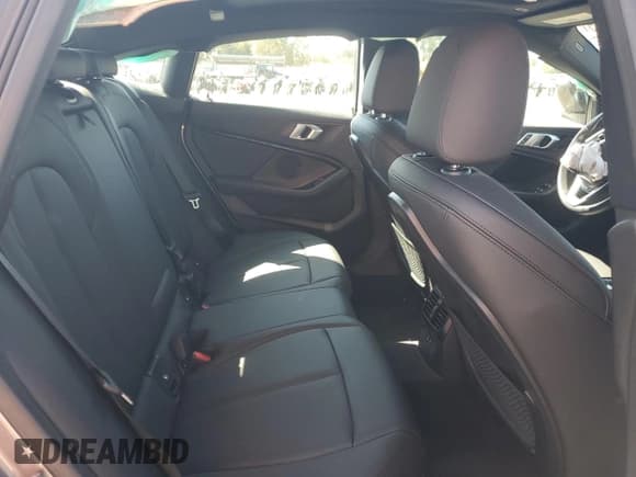 ✅ 2022 BMW 2 Series 228i • VIN: WBA53AK03N7K01161 • Lot: 72085705. Listed on Copart with 38,548 mi. Free auction sales archive from the USA and detailed vehicle history report at DreamBid. Image 10.