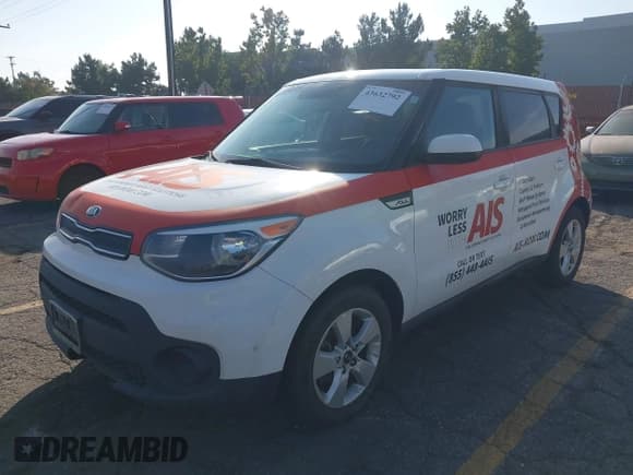 ✅ 2019 Kia Soul • VIN: KNDJN2A2XK7000440 • Lot: 43632792. Listed on IAAI with 175,983 mi. Free auction sales archive from the USA and detailed vehicle history report at DreamBid. Image 2.