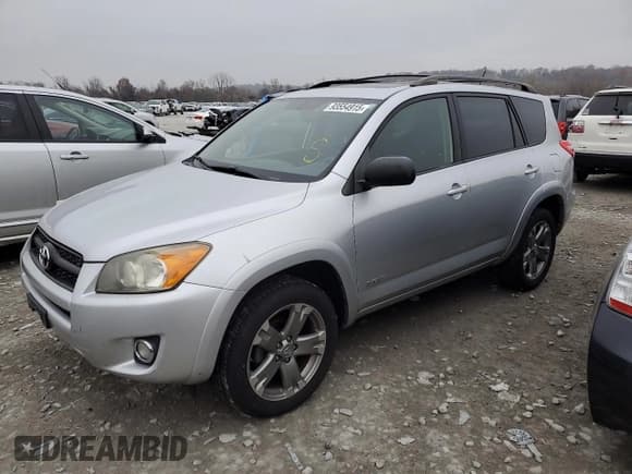 ✅ 2010 Toyota RAV4 Sport • VIN: JTMWF4DV0A5017729 • Lot: 93554915. Listed on Copart with 123,470 mi. Free auction sales archive from the USA and detailed vehicle history report at DreamBid. Image 1.