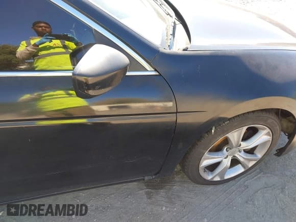 ✅ 2011 Honda Accord EX-L • VIN: 1HGCS2B82BA008086 • Lot: 43536479. Wystawiony na IAAI z przebiegiem 290 563 mil. Bezpłatny archiwum sprzedaży aukcyjnych z USA i szczegółowy raport historii pojazdu na DreamBid. Zdjęcie 20.