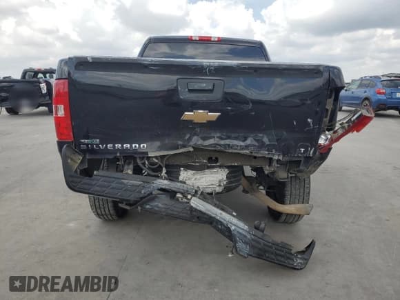 ✅ 2012 Chevrolet Silverado 1500 LT • VIN: 3GCPCSEA6CG234226 • Lot: 69833604. Listed on Copart with 164,090 mi. Free auction sales archive from the USA and detailed vehicle history report at DreamBid. Image 6.