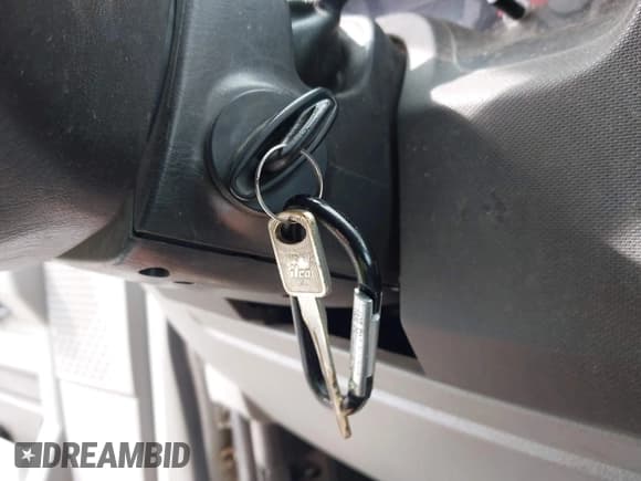 ✅ 2009 Ford Econoline Cargo Commercial • VIN: 1FTNE24W09DA34138 • Lot: 42778662. Listed on IAAI with 101,213 mi. Free auction sales archive from the USA and detailed vehicle history report at DreamBid. Image 11.