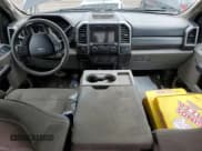 ✅ 2018 Ford F-250 XL • VIN: 1FT7W2B66JEC50034 • Lot: 54949375. Listed on Copart with 200,441 mi. Free auction sales archive from the USA and detailed vehicle history report at DreamBid. Image 8.