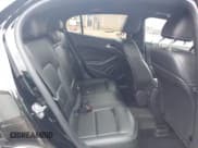 ✅ 2019 Mercedes-Benz GLA 250 • VIN: WDCTG4EB7KJ577142 • Лот: 43068760. Опубликован ранее на IAAI с пробегом 88 607 миль. Бесплатный доступ к архиву аукционных продаж из США и подробный отчёт об истории автомобиля на DreamBid. Изображение 8.