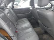 ✅ 2003 Toyota Avalon XL • VIN: 4T1BF28B13U292324 • Lot: 42139495. Listed on IAAI with 235,066 mi. Free auction sales archive from the USA and detailed vehicle history report at DreamBid. Image 8.