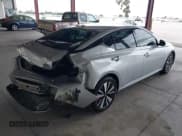 ✅ 2019 Nissan Altima SL • VIN: 1N4BL4EV3KC156584 • Лот: 43189312. Опубликован ранее на IAAI с пробегом 110 246 миль. Бесплатный доступ к архиву аукционных продаж из США и подробный отчёт об истории автомобиля на DreamBid. Изображение 4.
