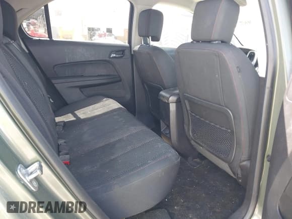 ✅ 2015 Chevrolet Equinox LT • VIN: 2GNFLFEK5F6110919 • Lot: 43303835. Wystawiony na IAAI z przebiegiem 147 472 mil. Bezpłatny archiwum sprzedaży aukcyjnych z USA i szczegółowy raport historii pojazdu na DreamBid. Zdjęcie 8.